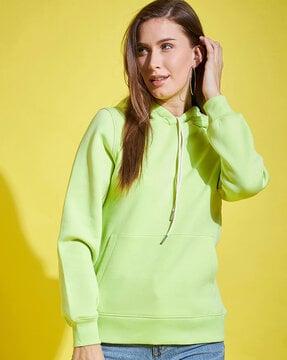 women regular fit sweatshirt with kangaroo pocket