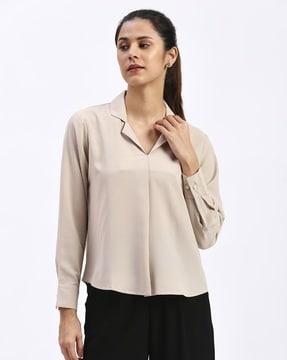 women regular fit top with cuffed sleeves