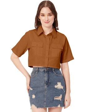 women regular fit top with patch pockets