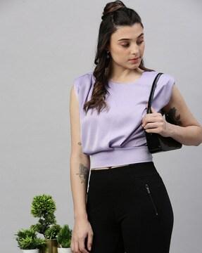 women regular fit top with short sleeves