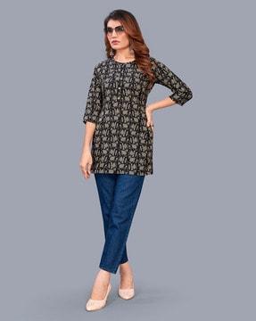 women regular fit tunic