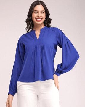 women regular fit v-neck top