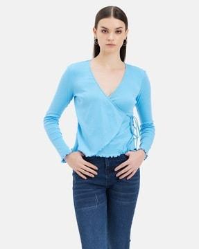 women regular fit v-neck top