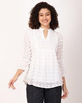 women regular fit v-neck top