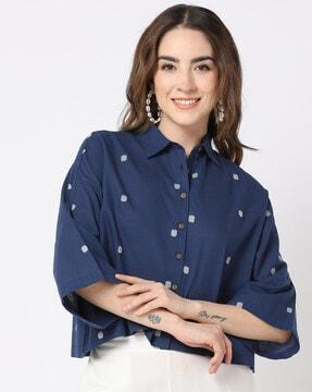 women relaxed fit button-down top