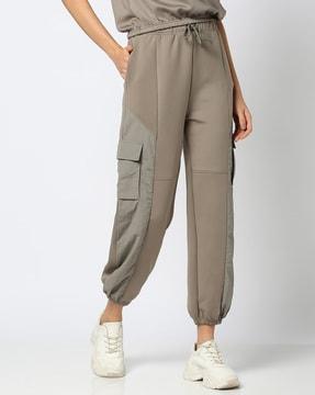 women relaxed fit cargo joggers