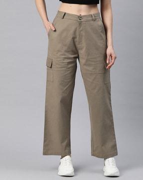 women relaxed fit flat-front cargo pants