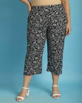 women relaxed fit floral print capris