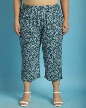 women relaxed fit floral print capris