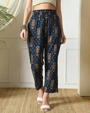 women relaxed fit ikat print pants