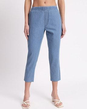 women relaxed fit jeans