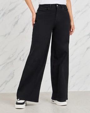 women relaxed fit jeans