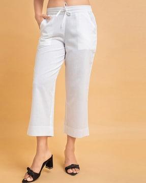 women relaxed fit pleated pants with insert pocket