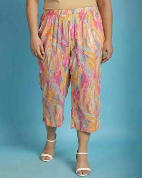women relaxed fit printed capris