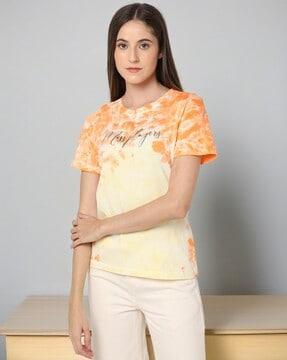 women relaxed fit round-neck t-shirt