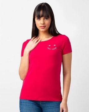 women relaxed fit round-neck t-shirt
