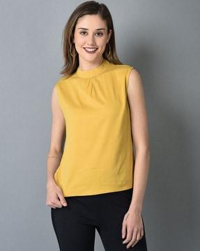 women relaxed fit round-neck top