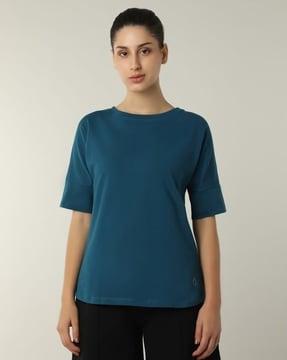 women relaxed fit t-shirt with round neck