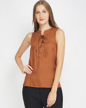 women relaxed fit top with neck tie-up