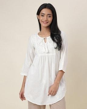 women relaxed fit tunic with embroidery