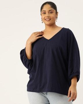 women relaxed fit v-neck top