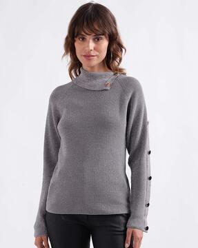 women ribbed pullover with button-closure