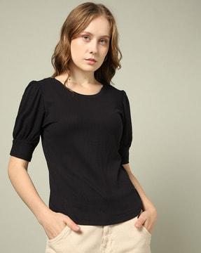 women ribbed tailored fit round-neck t-shirt