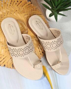 women ring-toe slip-on flat sandals