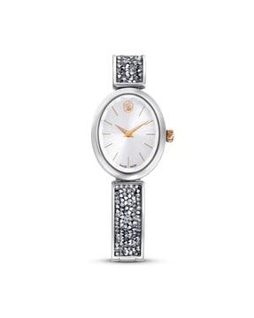 women round dial analogue watch