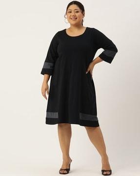 women round-neck a-line dress