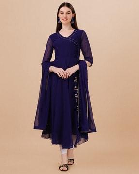 women round-neck anarkali kurta