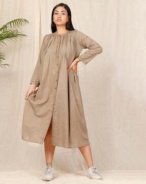 women round-neck flared kurta with full sleeves