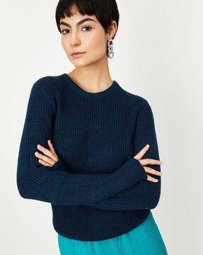 women round-neck pullover with full sleeves