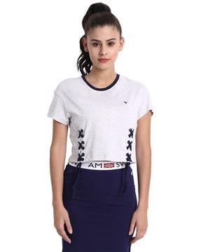 women round-neck regular fit top