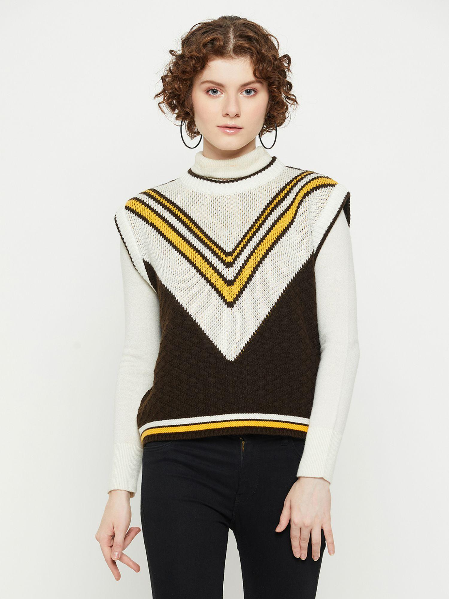 women round neck sleeveless colourblocked sweater