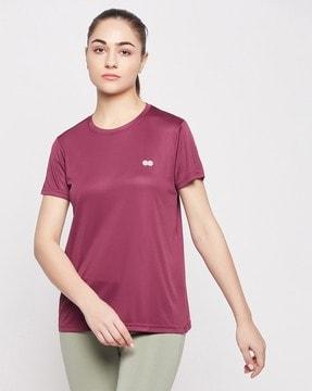 women round-neck slim fit t-shirt