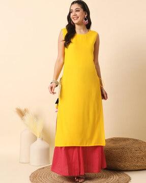 women round-neck straight kurta with side-knot