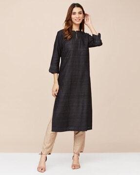 women round-neck straight kurta