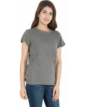 women round-neck t-shirt with short sleeves
