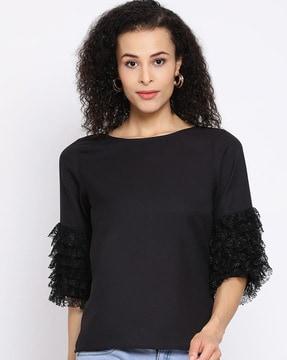 women round-neck top