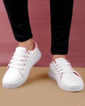 women round-toe casual shoes with lace fastening