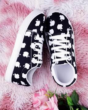 women round-toe casual shoes with lace fastening