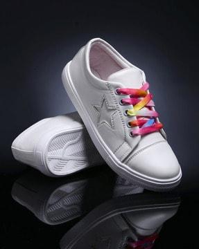 women round-toe casual shoes with lace fastening