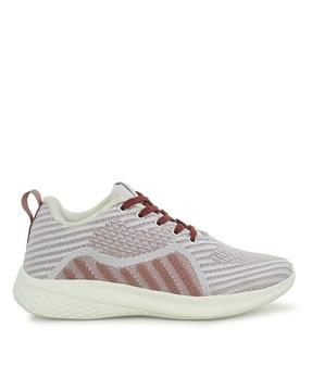 women round-toe regular fit sports shoes