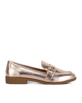 women round-toe slip-on loafers