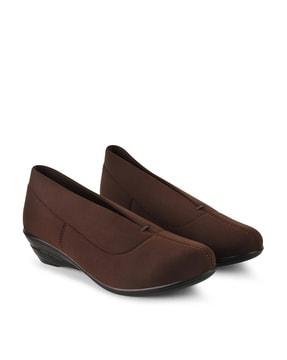 women round-toe slip-on shoes