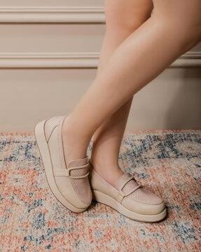 women round-toe slip-on shoes