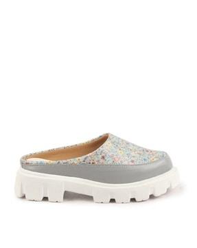 women round-toe slip-on shoes