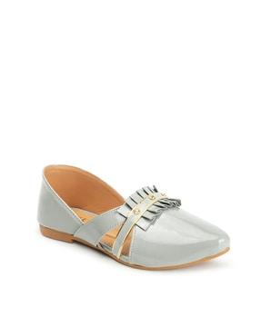 women round-toe slip-on shoes