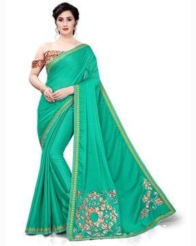 women saree with contrast embroidered border